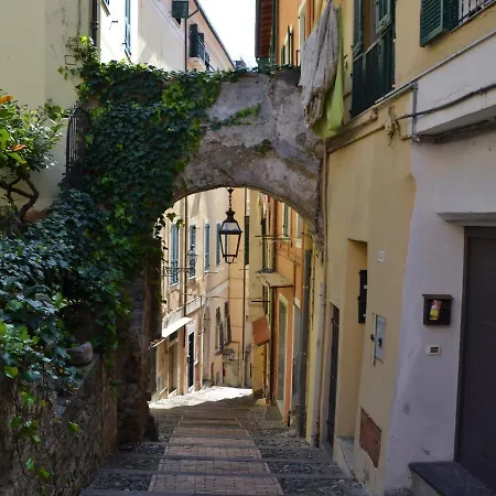 Piro Centro Con Box Privato Feriehus Sanremo