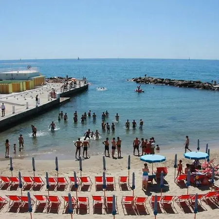 Piro Centro Con Box Privato * Sanremo