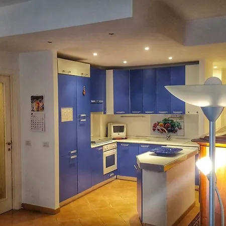 Piro Centro Con Box Privato Feriehus Sanremo
