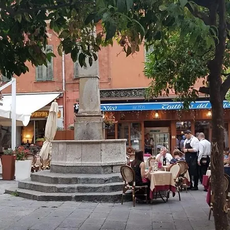 Piro Centro Con Box Privato Prázdninový dům Sanremo